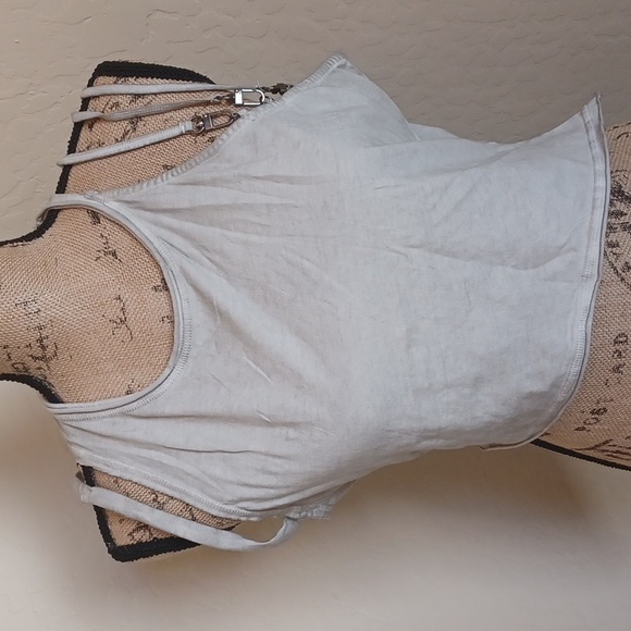 DOLLSKILL DARKER WAVS XXL NATURAL CROPPED TANK WITH HOOKS - Picture 3 of 10